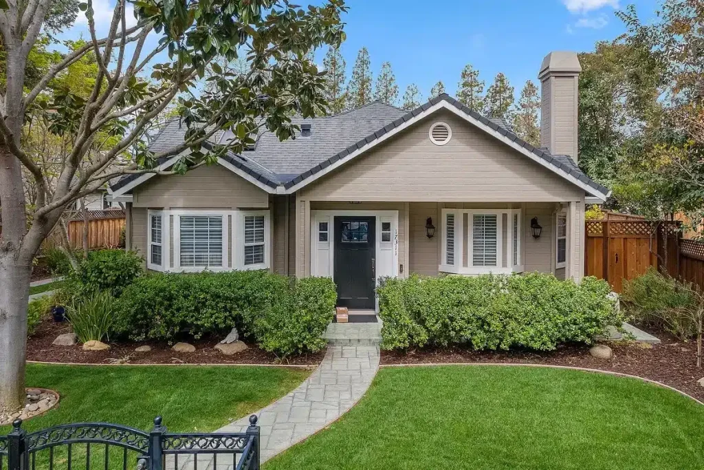 Full-Exterior-Painting-2-1-1-e1712746312926